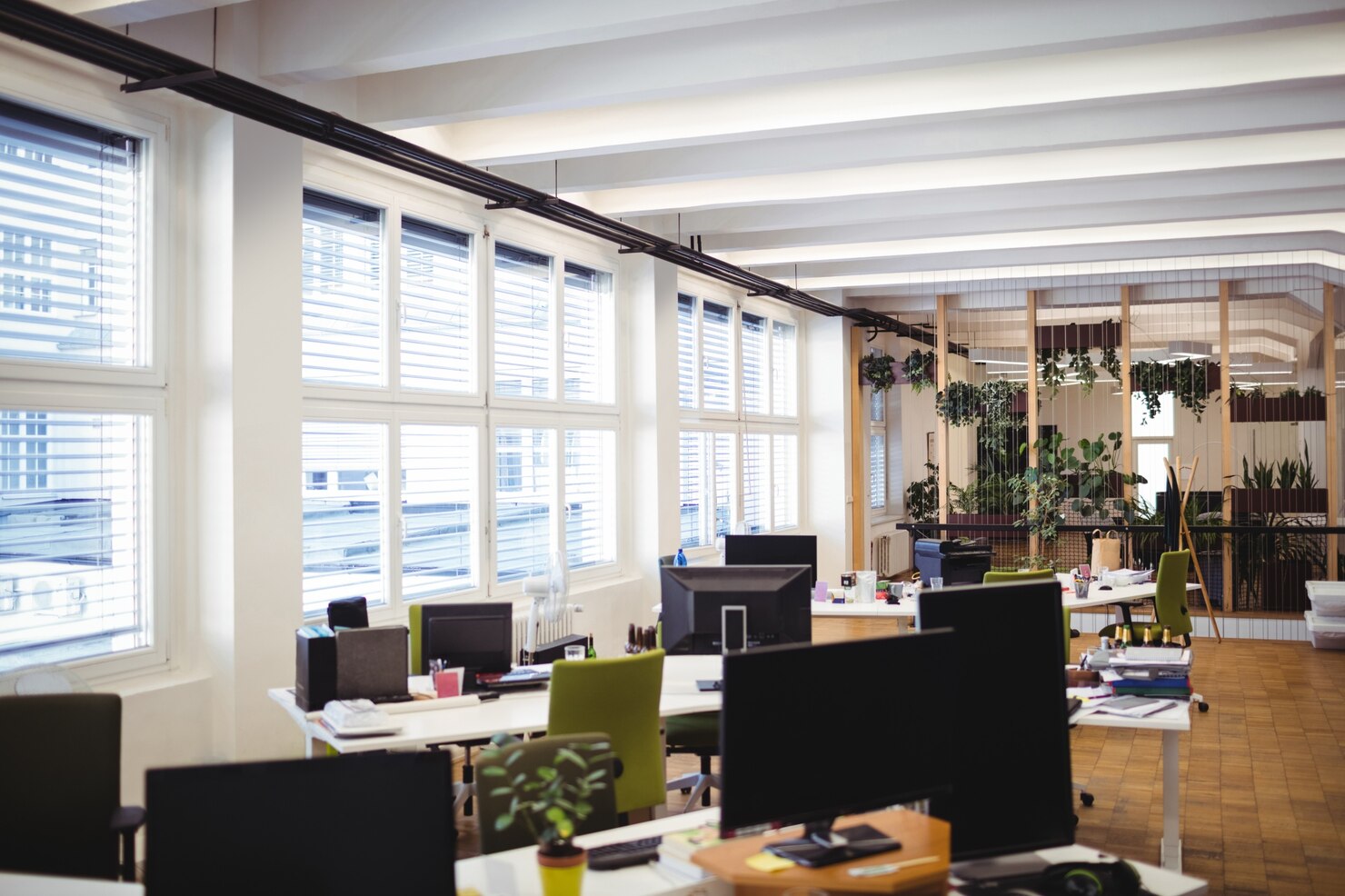 OFFICE_WITH_CHAIRS