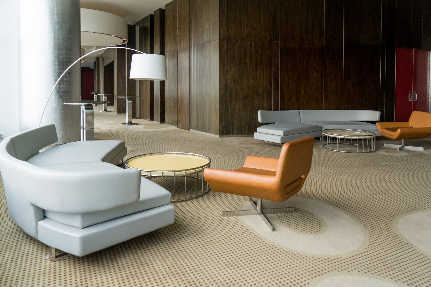 modern-hotel-lobby-with-hallway-office-lounge-room_1262-12372